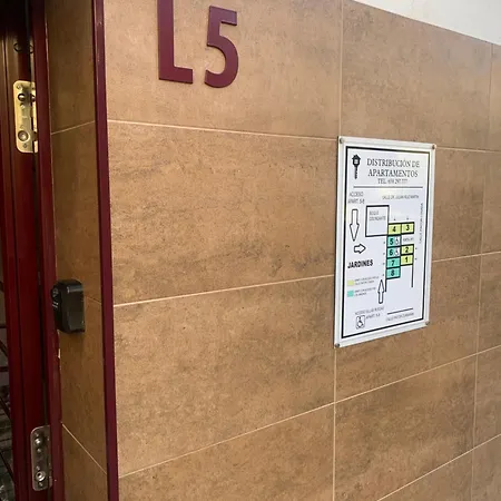 Apartment Pintor Losada